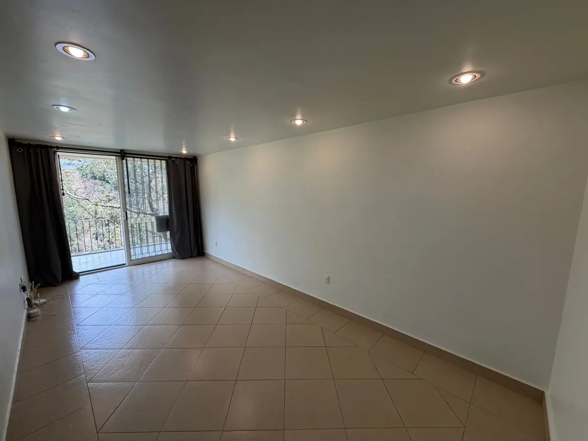 Departamento en Renta en Jardines de Ahuatlán, Cuernavaca, Morelos