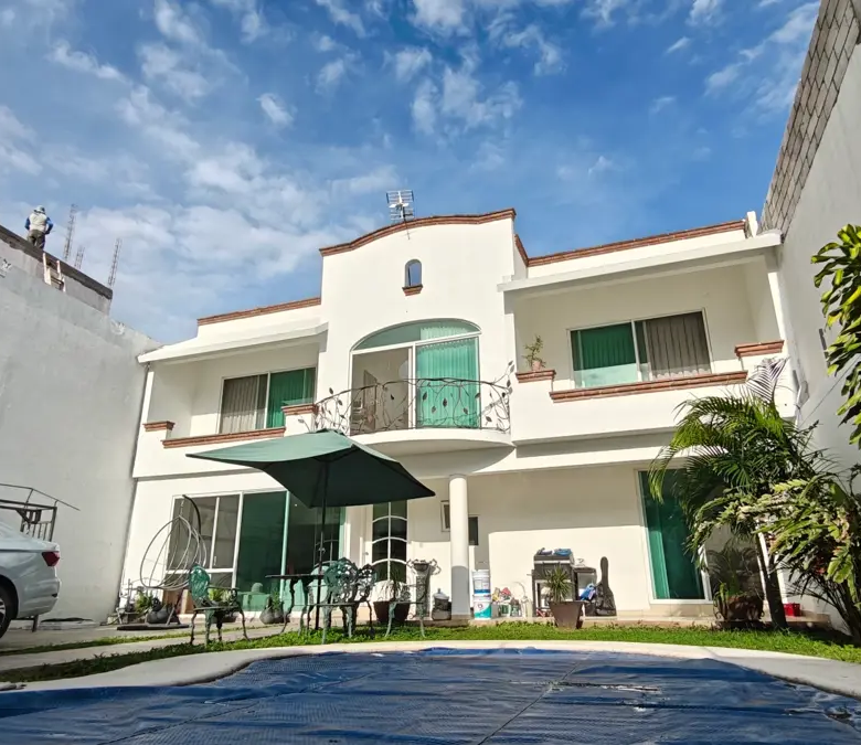 Casa en Venta en Lomas de Ahuatlán, Cuernavaca, Morelos