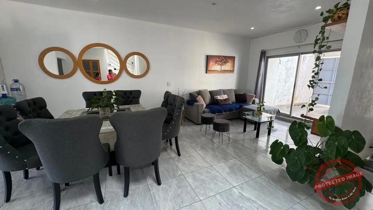 Casa en Venta en Lomas de Tzompantle, Cuernavaca, Morelos
