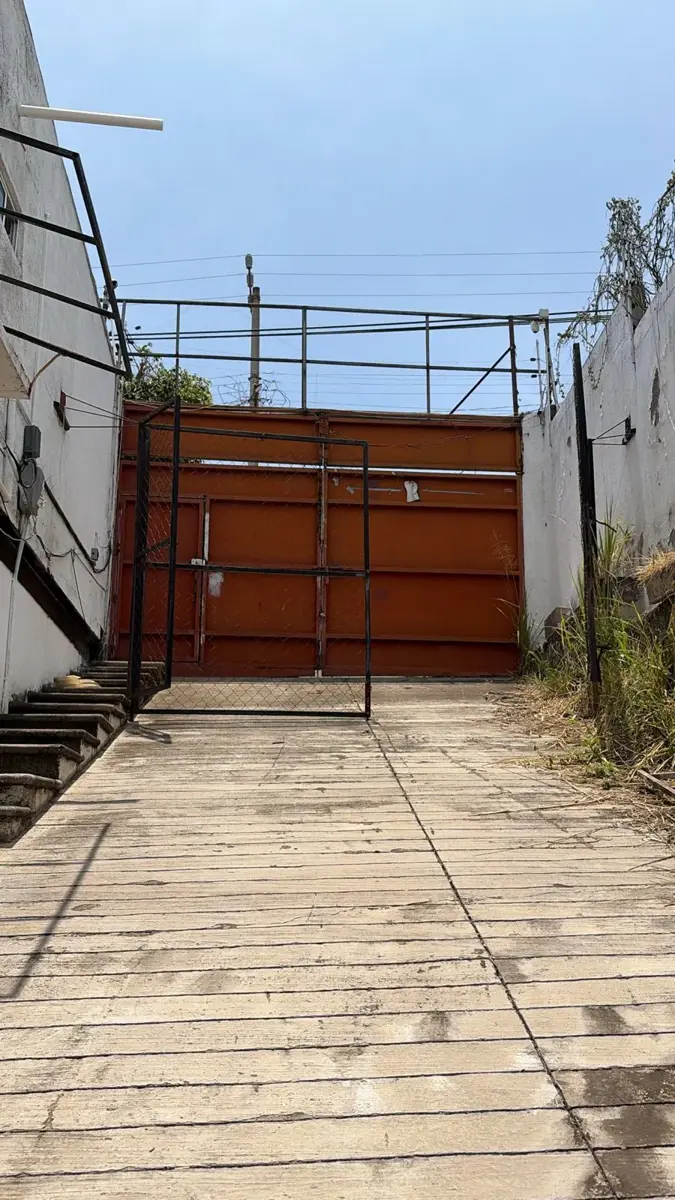 Local en Venta en Lomas de Tzompantle, Cuernavaca, Morelos