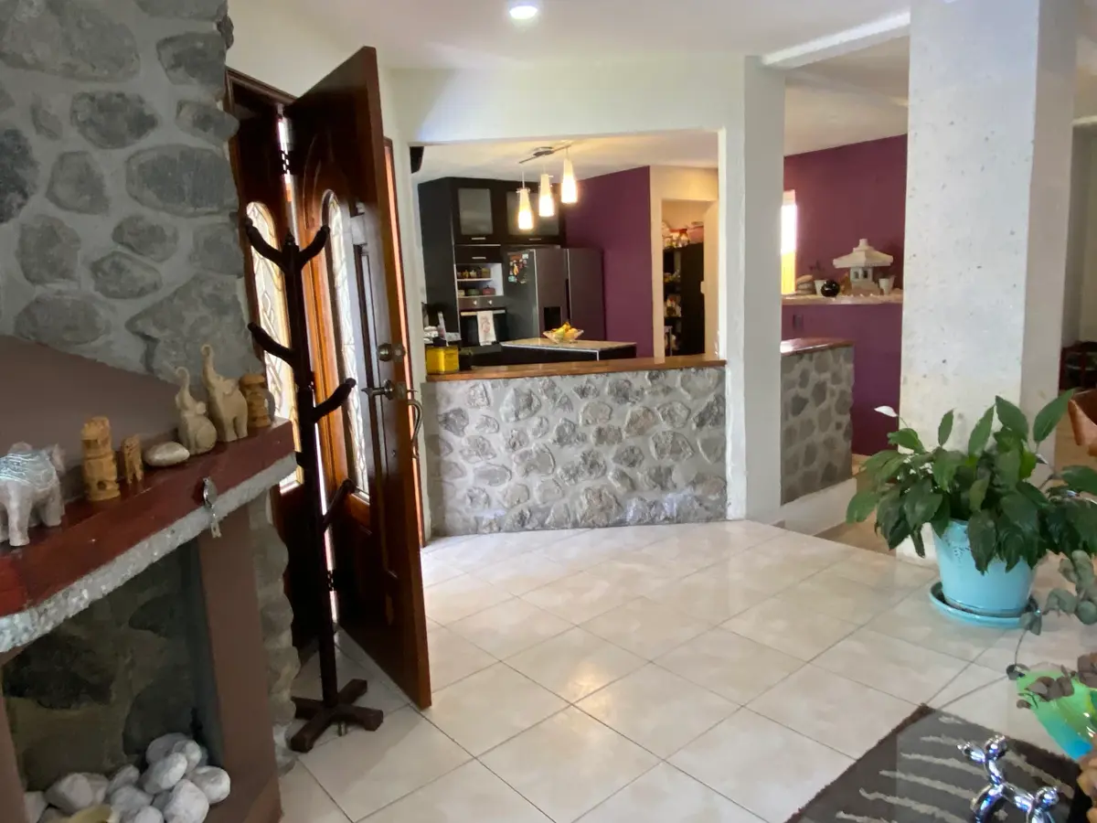 Casa en Venta en Lomas de Tzompantle, Cuernavaca, Morelos