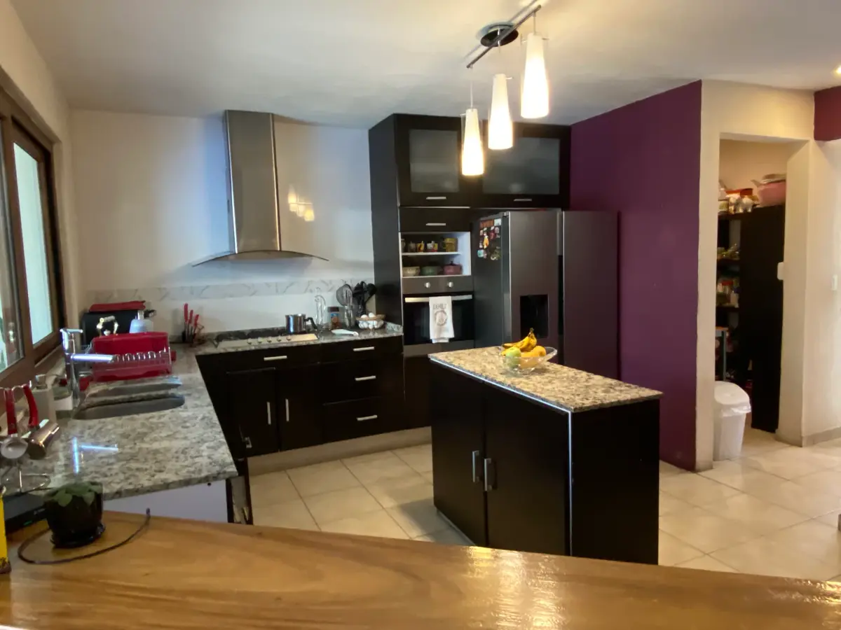 Casa en Venta en Lomas de Tzompantle, Cuernavaca, Morelos